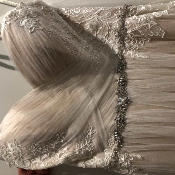 Brand New Maggie Sottero Wedding Gown - Picture 5 of 8